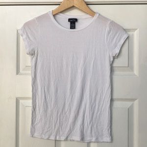 Simple white tee